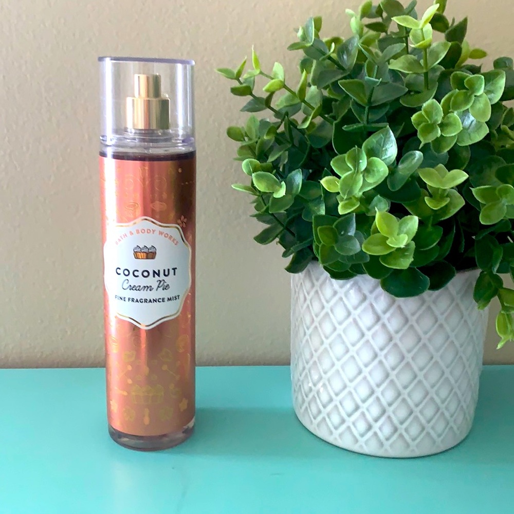 Coconut Cream Pie Bath & Body Works Mist